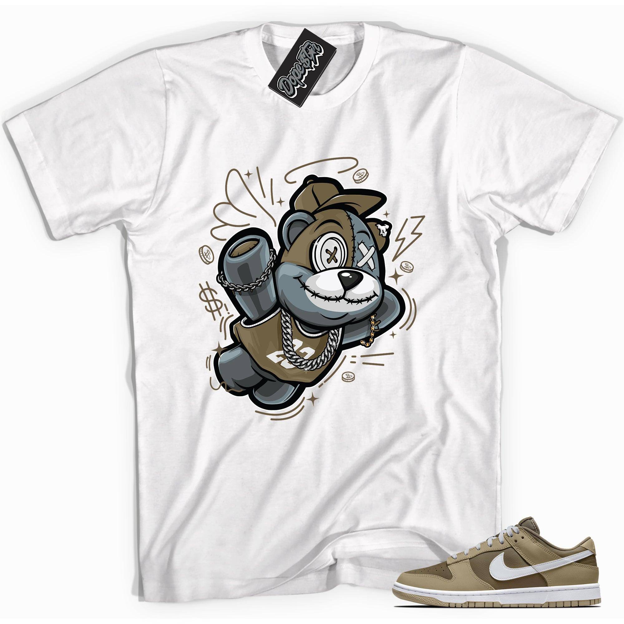 Dunk Low Judge Grey Shirt Slam Dunk Bear