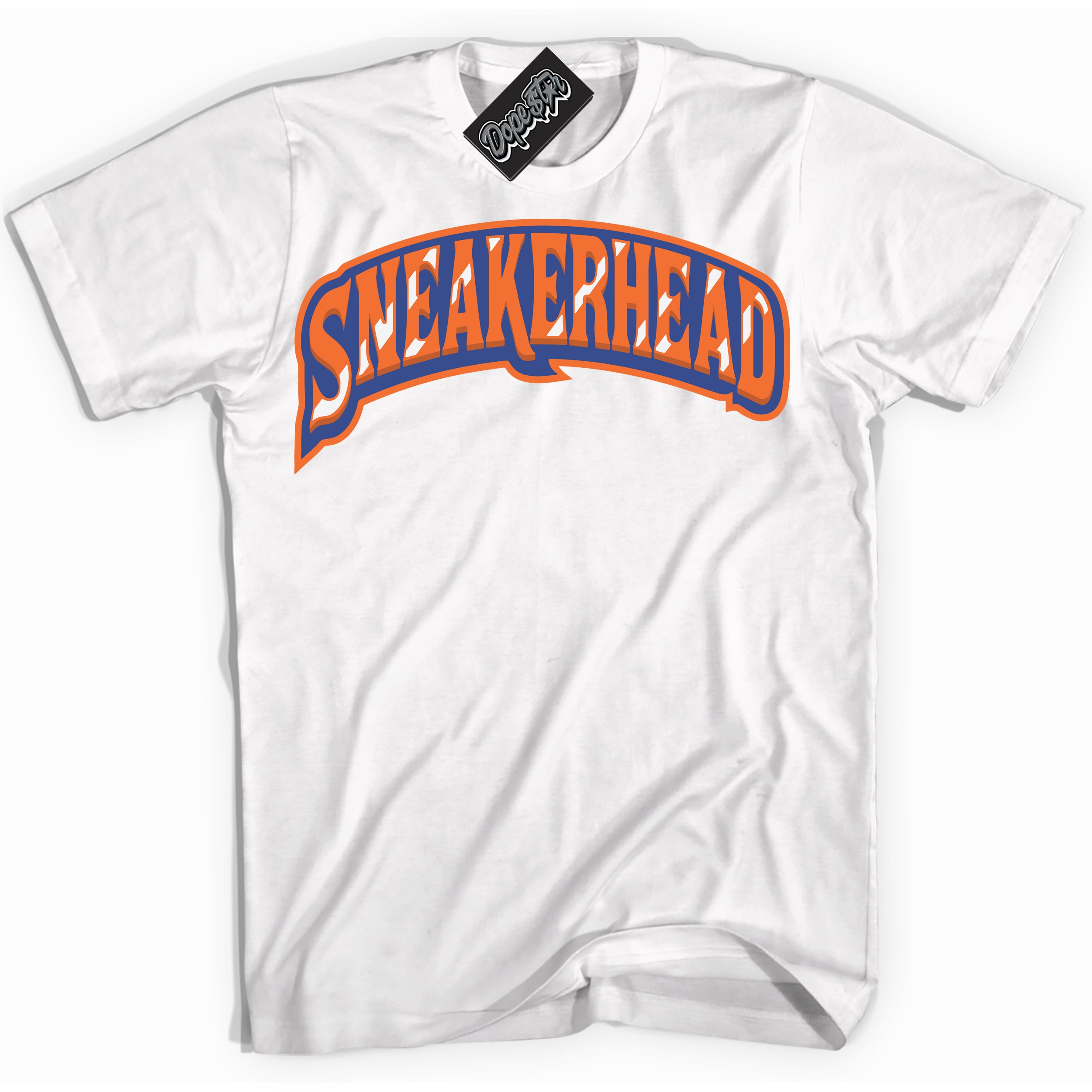 Cool White Shirt with “ Sneakerhead ” design that perfectly matches Low Knicks.