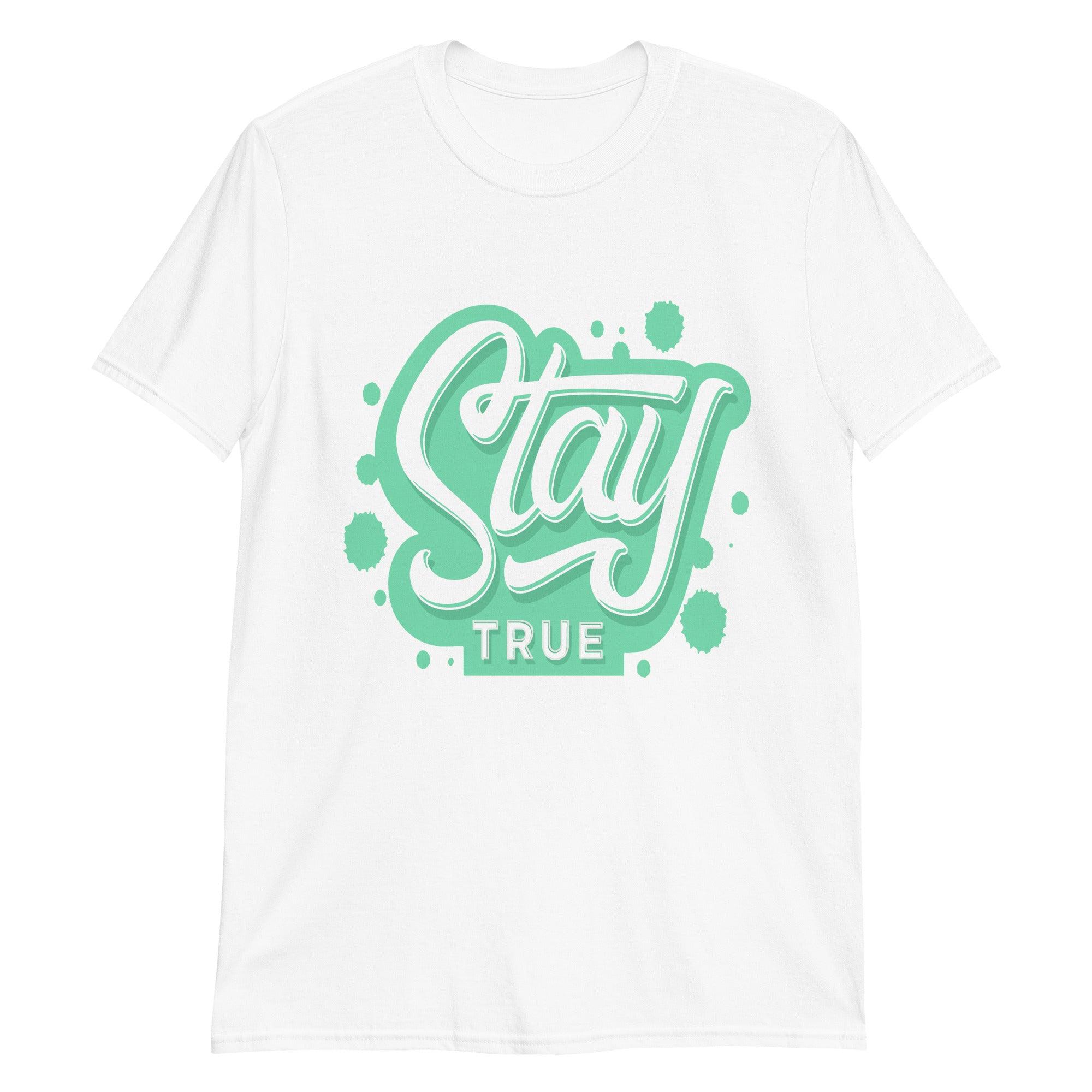 Dunk Low Green Glow Shirt Stay True