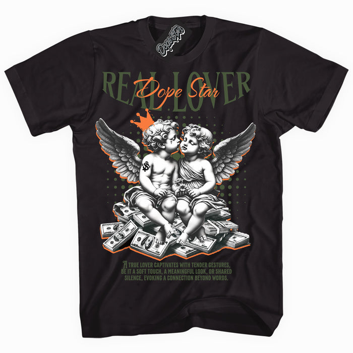 Cool Black graphic tee with “ Real Lover ” print, that perfectly matches Olive 5s sneakers 