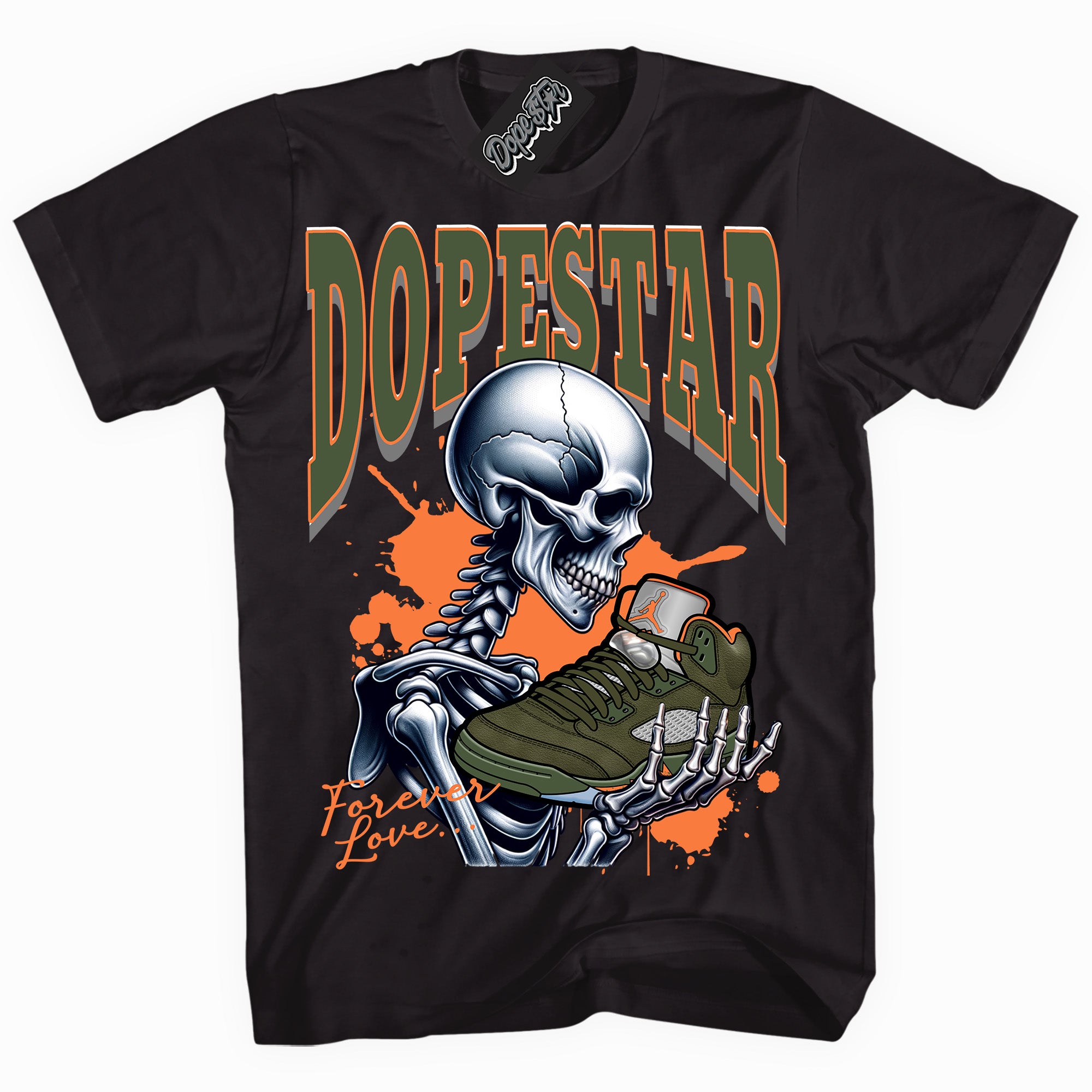 Cool Black graphic tee with “ Forever Love ” print, that perfectly matches Olive 5s sneakers 