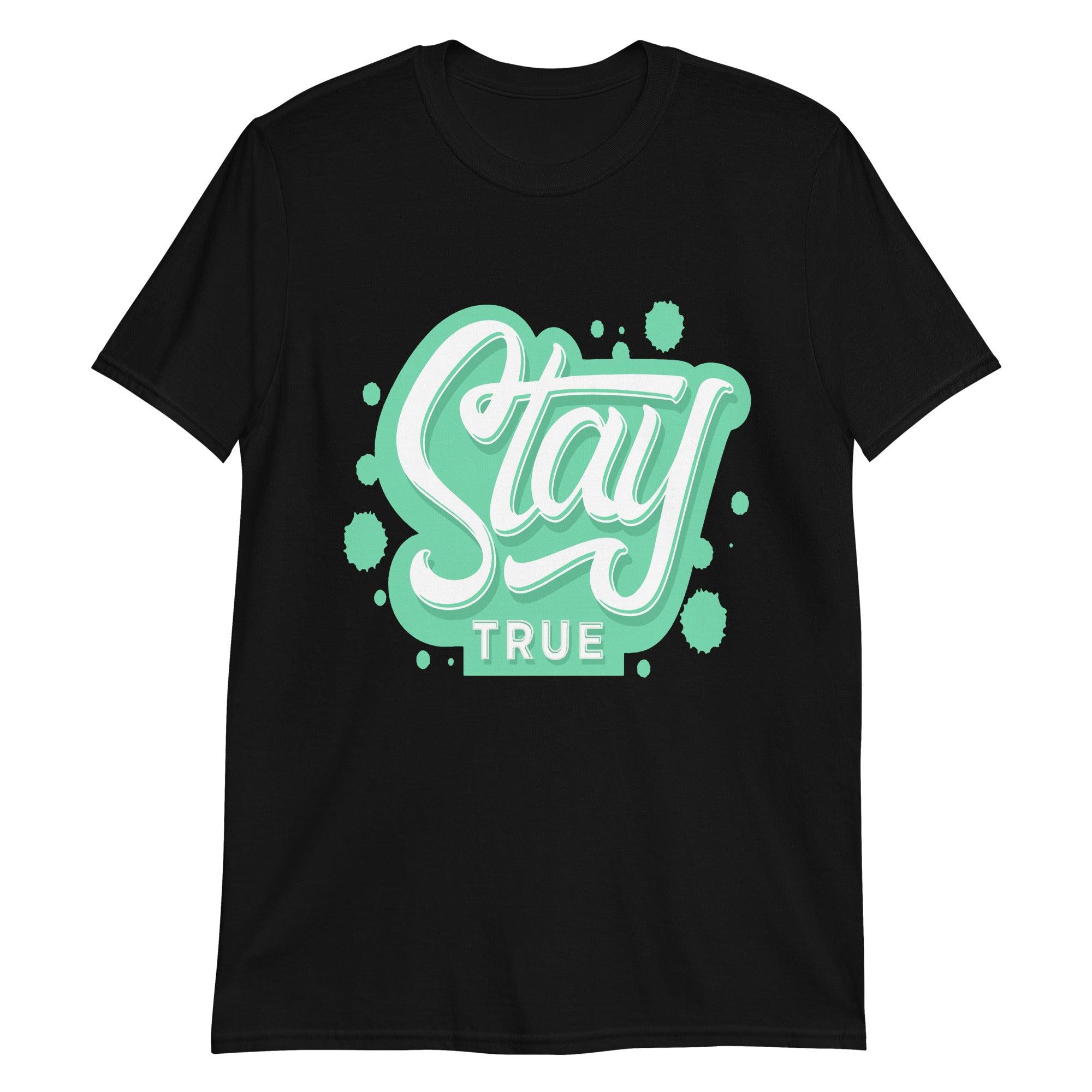 Dunk Low Green Glow Shirt Stay True
